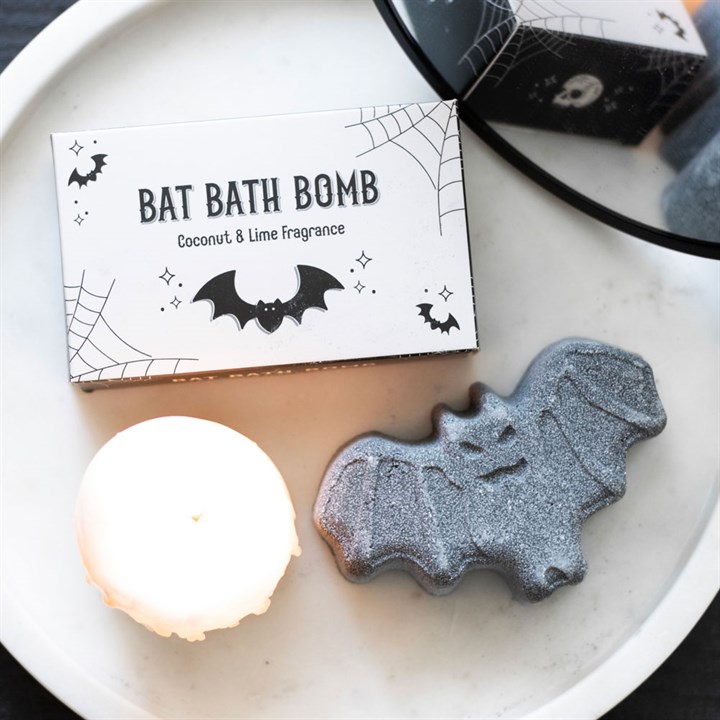 Bat Shaped Coconut & Lime Bath Bomb - Image 4