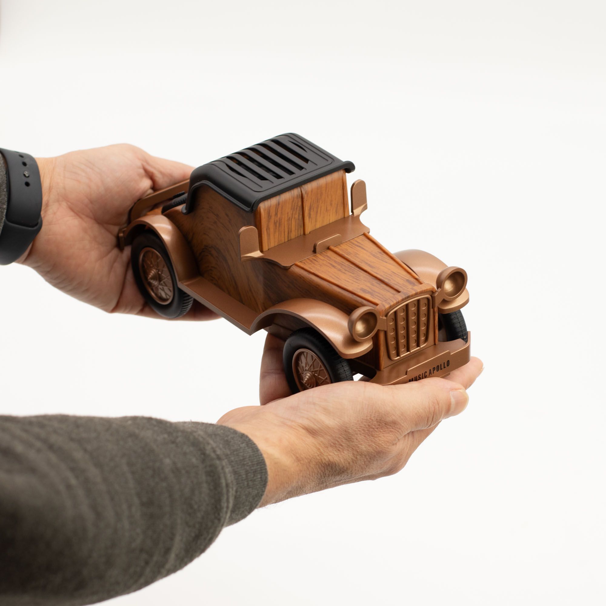 Classic Vintage Car Speaker and Phone Holder - Bluetooth - 5 watt - Image 8